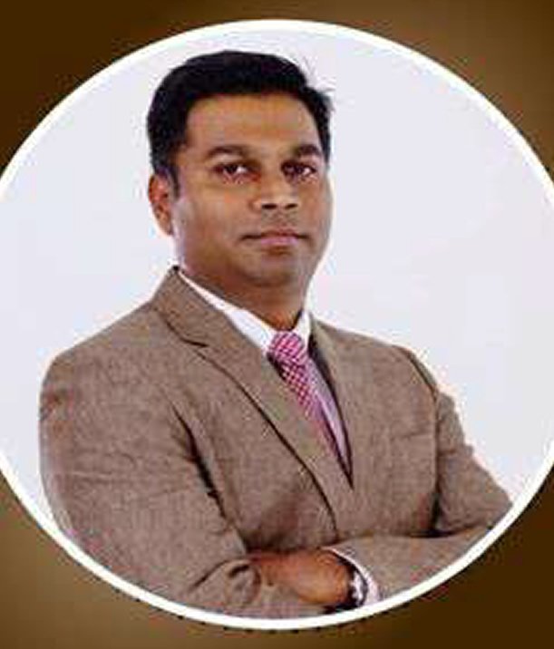 Dr. Naresh Shanmugam